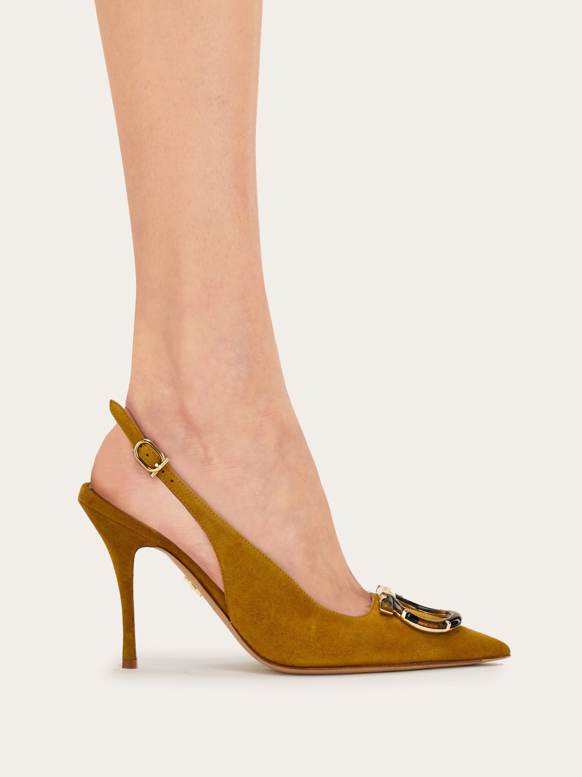 Ferragamo Maxi Gancini slingback pump - Image 5
